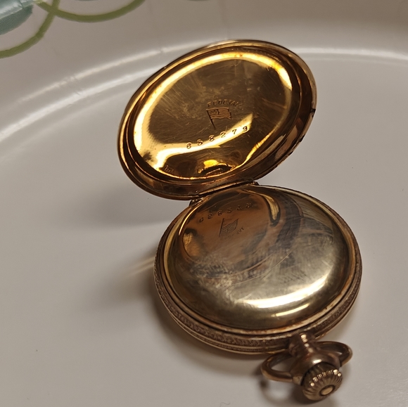 Elgin Gold Plated Pocket Watch - Picture 2 of 6